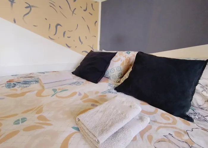 Bed & Breakfast Casa Bocci-humanitas, Forum,ieo,centro 3*
